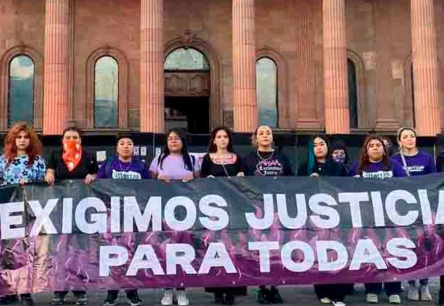 Marcha del 25N en Nuevo León, feminicidios, violencia de género