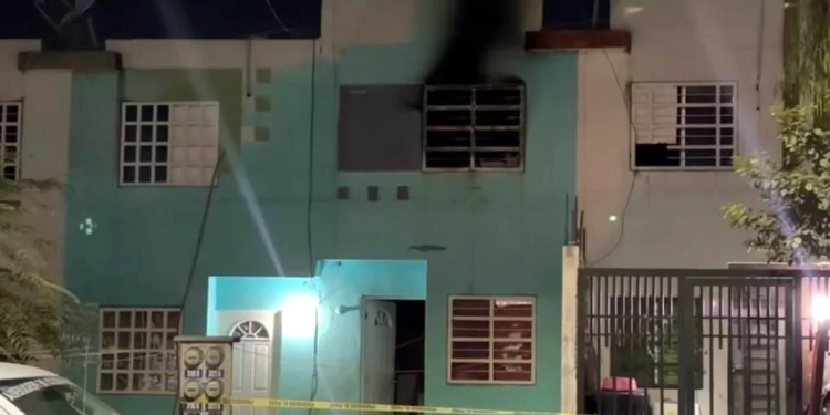 casa incendiada en Pesquería