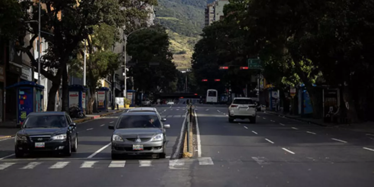 Nicolás-Maduro-Caracas-calles-vacías