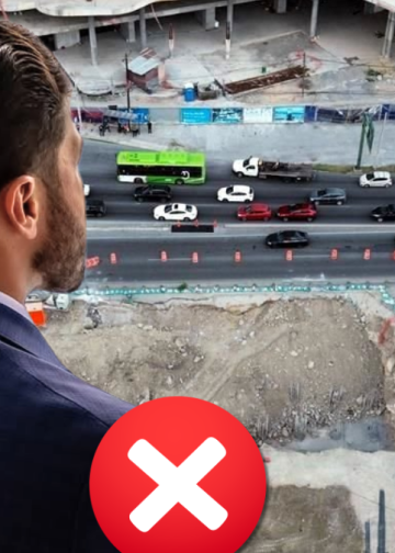 CODIGO REGIO Las obras ineficientes de la L4 hacen perder horas de vida a los neoloneses en atorones. Samuel pretende abrir el carril pese a las recomendaciones de seguridad de Desarrollo Urbano.