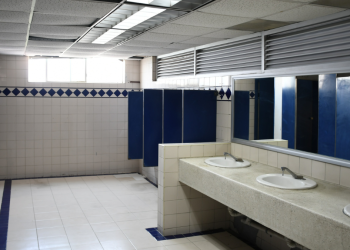 baños-bigénero-estudiantes-Universidad-Autónoma-de-Nuevo-León-UANL