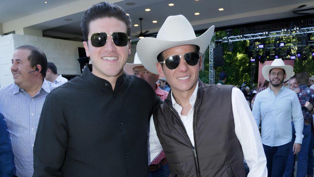 Mike Flores y Samuel García 