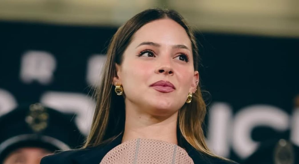 Mariana Rodríguez en un evento oficial. 