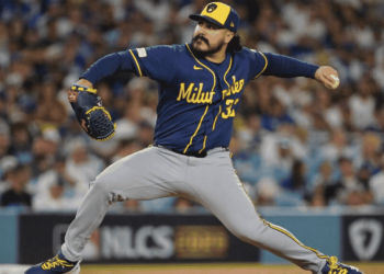 beisbolistas mexicanos de Milwaukee Brewers - Código Regio
